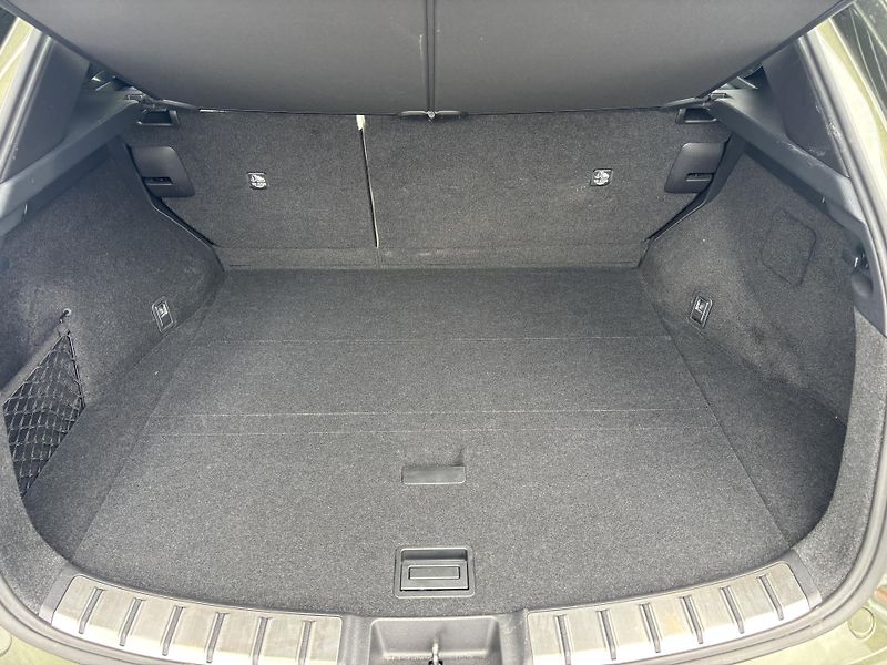 Lexus NX 350h (2024) 2.5HSD, 4x4, F-Sport top, ČR - fotka 21 z 21