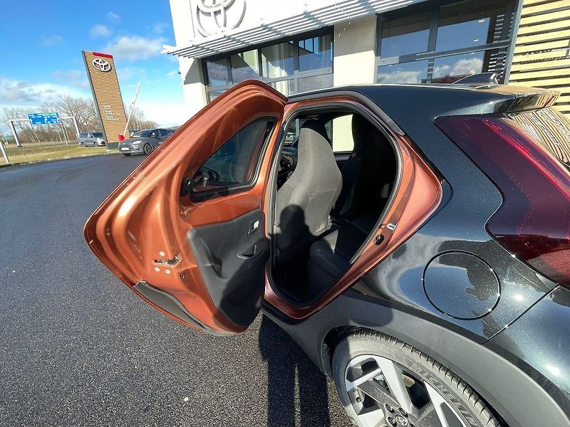 Toyota Aygo 1.5L HEV CVT - fotka 21 z 28