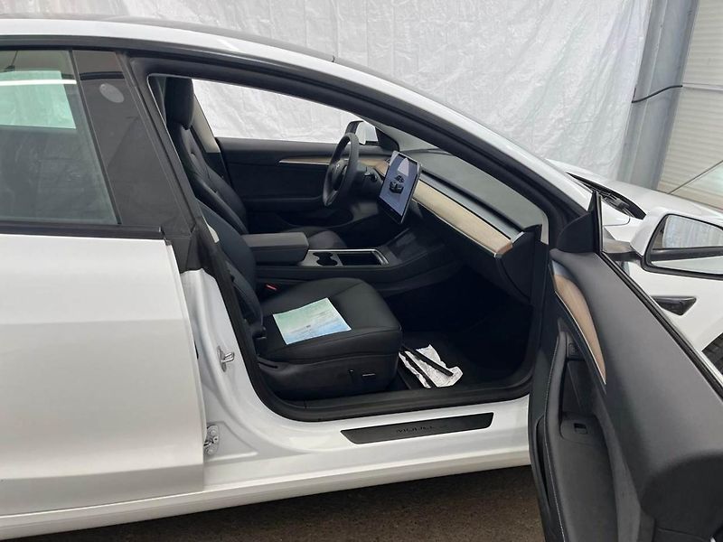 Tesla Model 3 STAND. RANGE 208w TZ SOH 95,0% - fotka 6 z 15