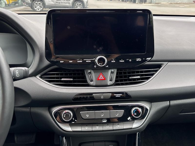 Hyundai i30 MHEV Smart - fotka 12 z 23