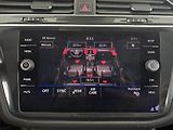 Volkswagen Tiguan (2017) R-Line 2.0 TDI, 4X4, Automat - náhled 18