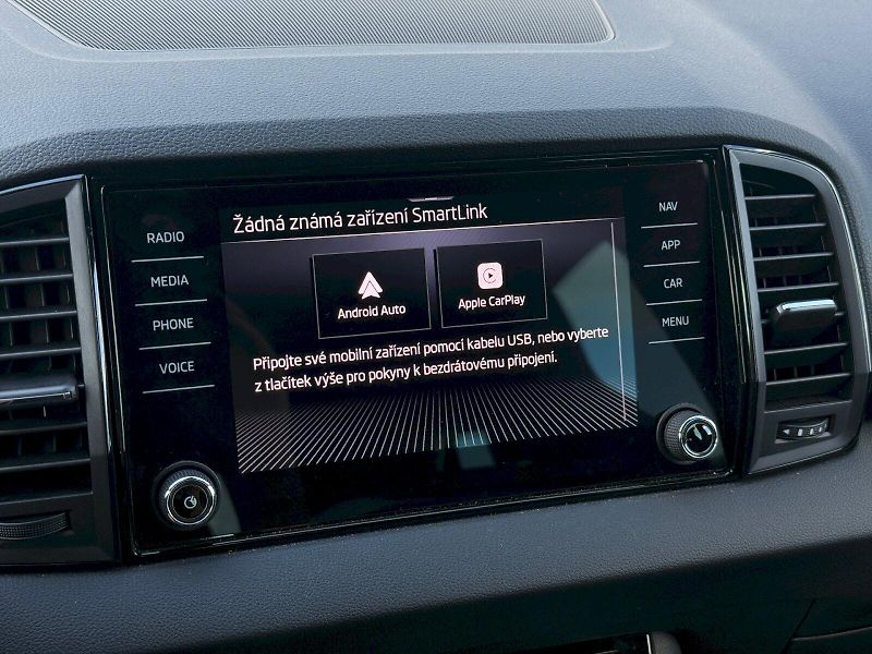 Škoda Karoq (2025) 1.5 TSI 110 kW DSG SportLine - fotka 18 z 26