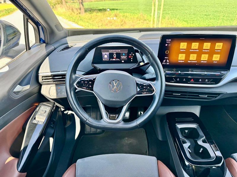 Volkswagen ID.4 (2020) 82kWh, SoH 86% 1ST MAX, MASÁŽE - fotka 10 z 27