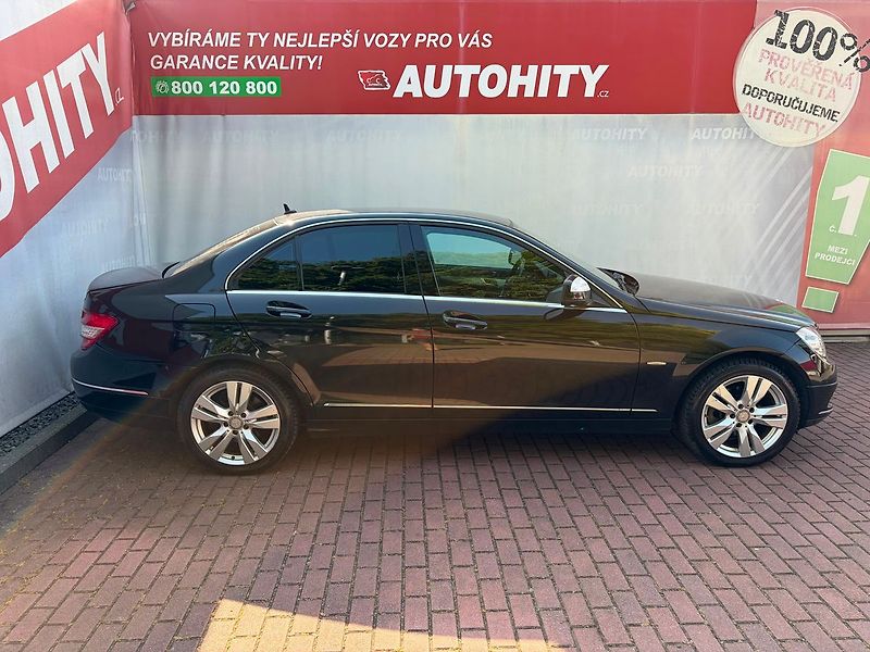 Mercedes-Benz Třídy C 220 CDi Aut. Elegance, ČR, Com - fotka 5 z 22