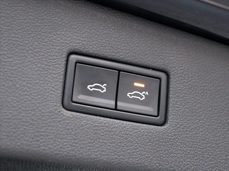 Volkswagen Tiguan Allspace 2,0 TDI 140kW 4M DSG Highline - fotka 11 z 37