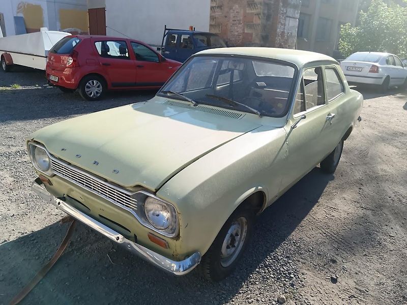 Ford Escort (1976) MK I - fotka 1 z 16