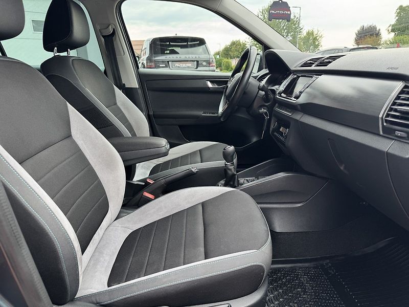 Škoda Fabia (2016) 1.2TSi 81kW Navi Digi Klima - fotka 18 z 50