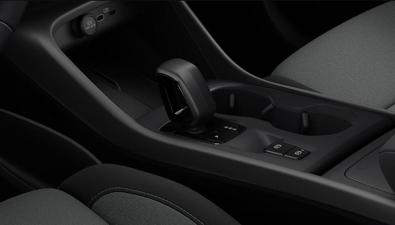 Volvo XC40 (2026) B3 CORE AUT - fotka 9 z 19