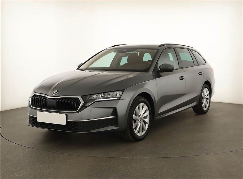 Škoda Octavia (2025) 1.5 TSI, SELECTION, DPH - fotka 2 z 13