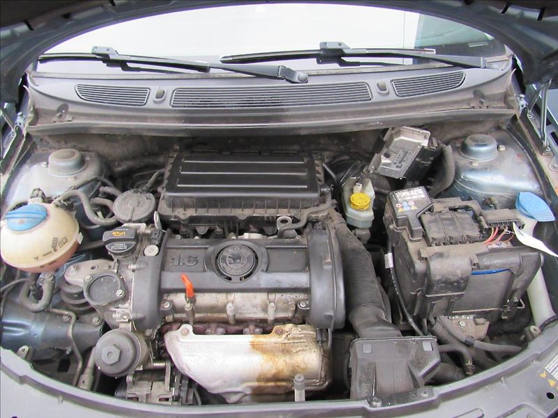 Škoda Fabia 1,6 i 77kW Combi Ambiente - fotka 25 z 26