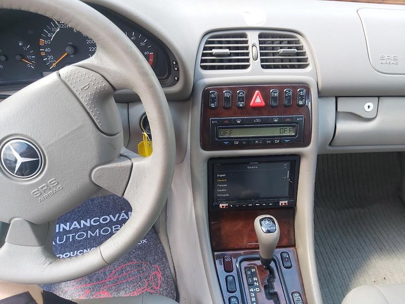 Mercedes-Benz CLK (1998)  320, 160 KW - fotka 37 z 41