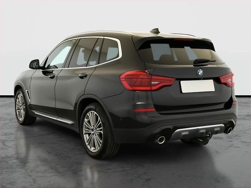 BMW X3 (2020) Luxury line xDrive20d - fotka 4 z 22