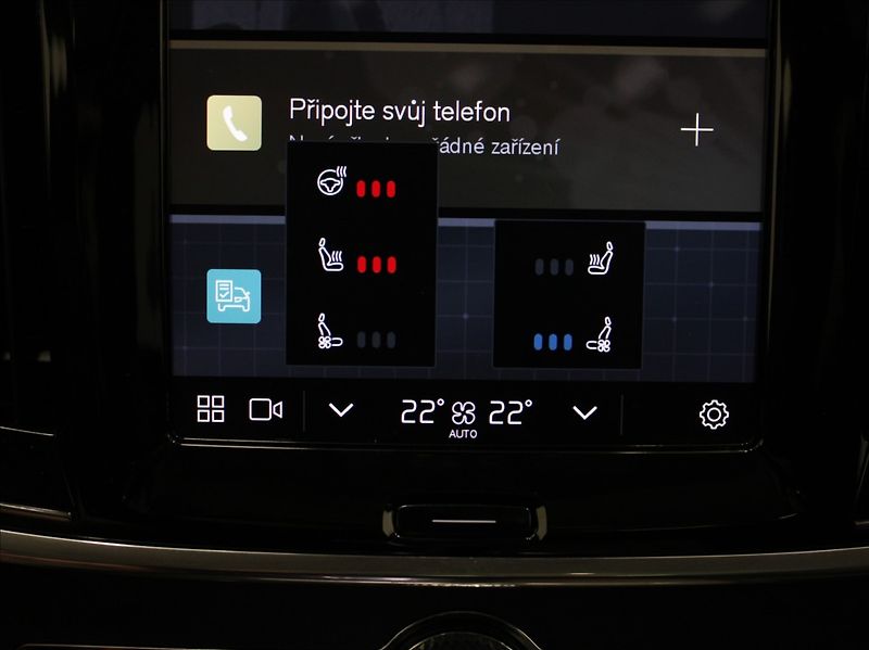 Volvo V90 2,0 B6 AWD Ultimate Dark B&W - fotka 15 z 27