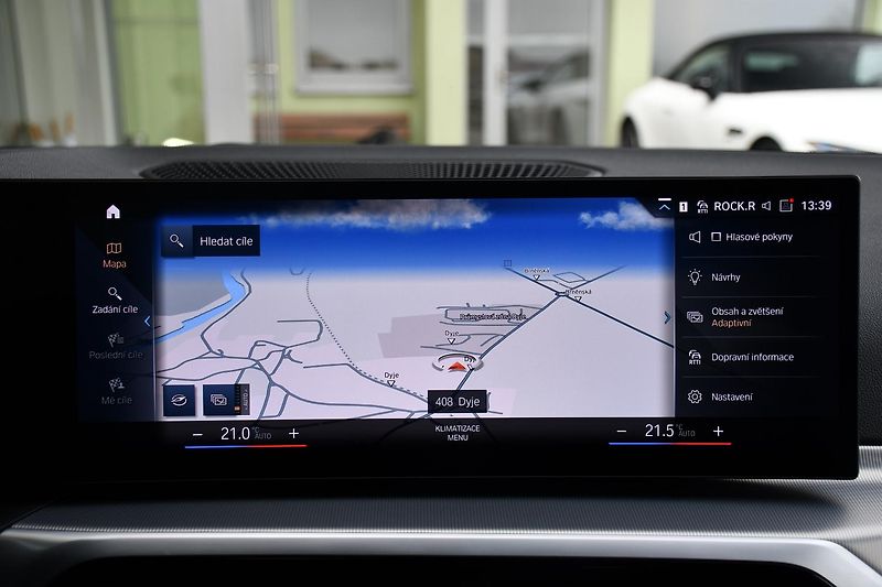 BMW Řada 3 320d xDrive MSPORT REZERVACE - fotka 28 z 44