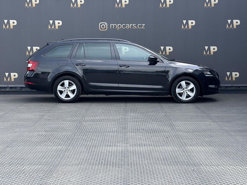 Škoda Octavia (2018) III 1.5TSi MAN Ambition+, RZV - fotka 4 z 47