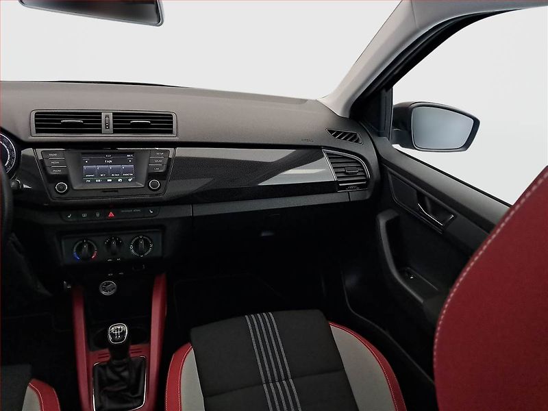 Škoda Fabia (2017) Monte Carlo 1.2 TSI - fotka 8 z 22