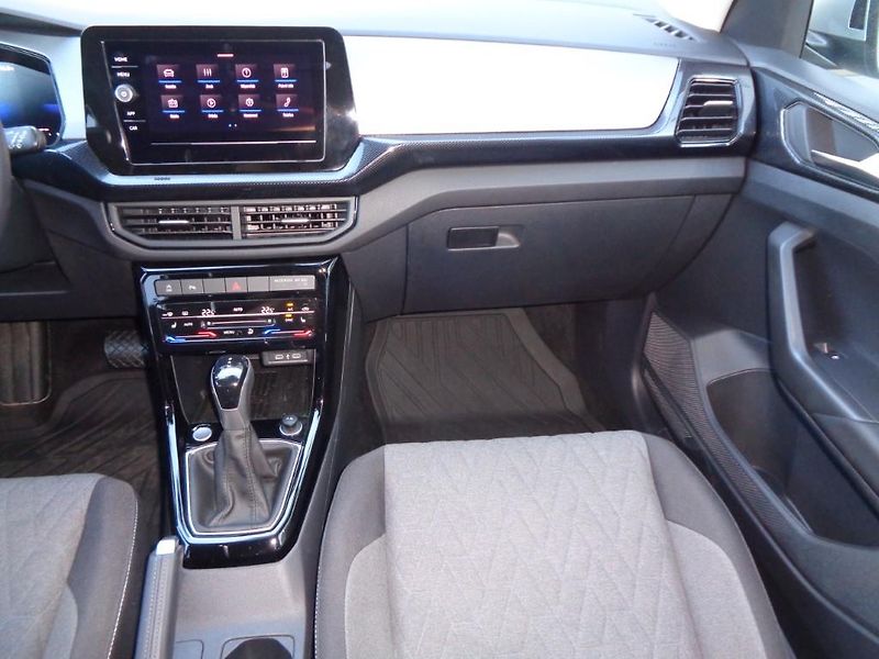 Volkswagen T-Cross 1.5 TSI 7DSG People  110 kW - fotka 21 z 30