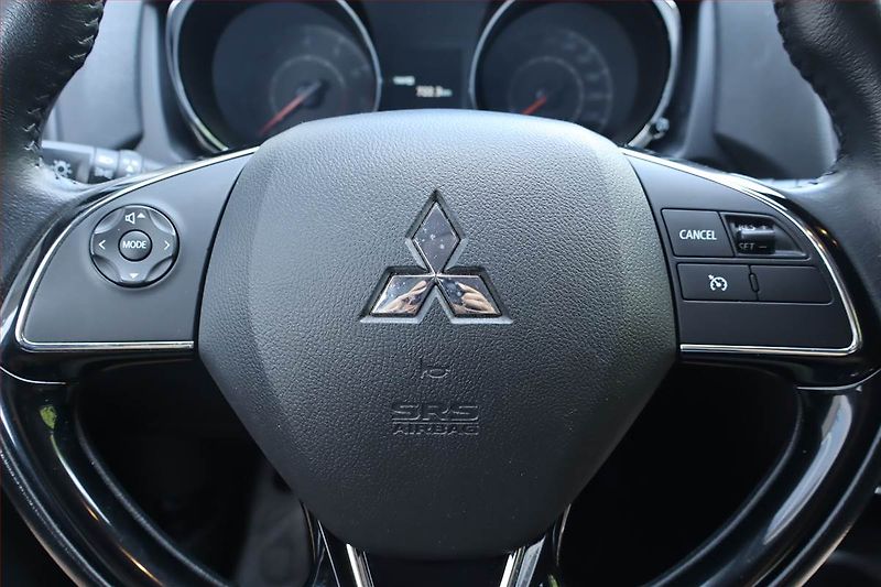 Mitsubishi ASX (2015) 1.6 MIVEC, Serv.kniha, Navi - fotka 19 z 20