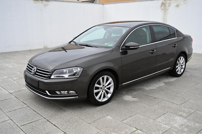 Volkswagen Passat 2.0TSI 155KW DSG Highline 7/14 - fotka 9 z 33