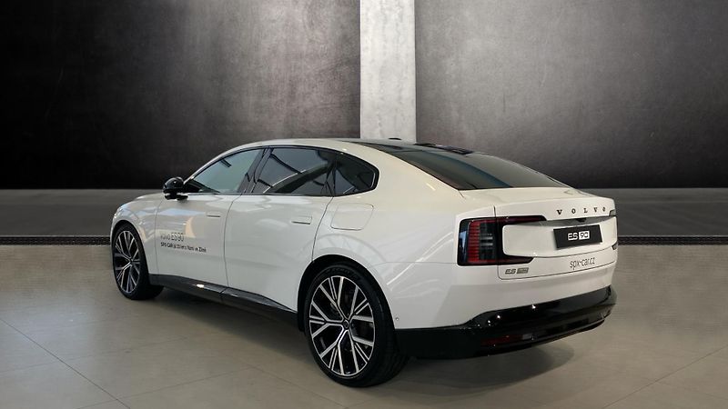 Volvo Ostatní (2025) ULTRA, Single Motor Extended R - fotka 4 z 15