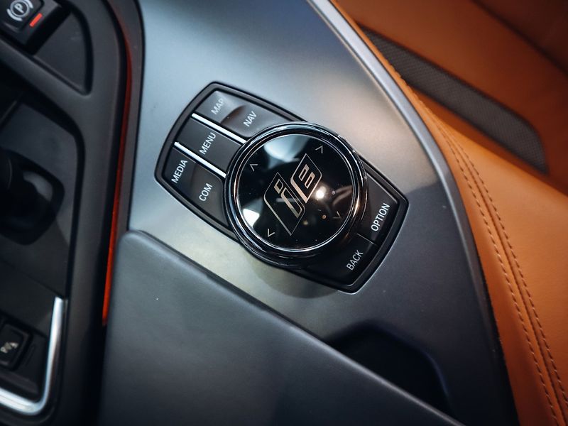 BMW i8 Ultimate Sophisto Edition Kupé - fotka 16 z 35
