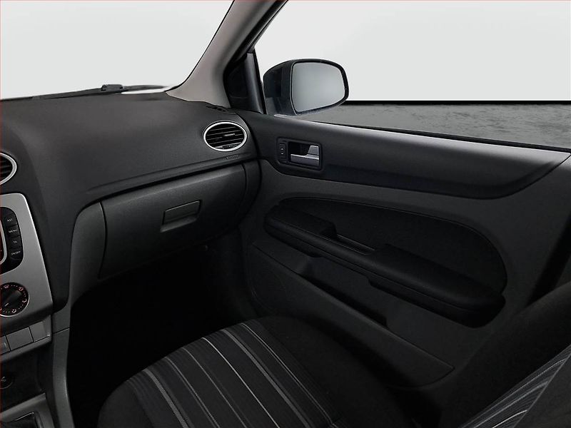 Ford Focus (2009) 1.8 16V, nová STK, CZ doklady - fotka 8 z 16