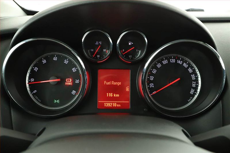 Opel Astra (2013) 1.4 T, Tempomat - fotka 10 z 12