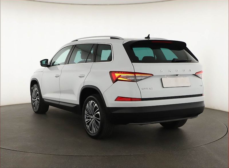 Škoda Kodiaq (2023) 2.0 TDI - fotka 4 z 26