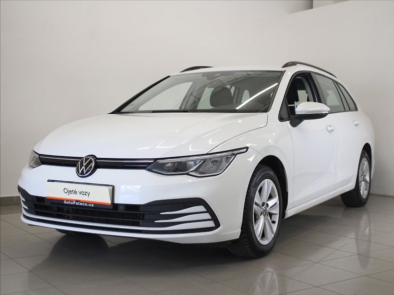 Volkswagen Golf 1,5 TSI 96kW Life Akční CENA! - fotka 1 z 21