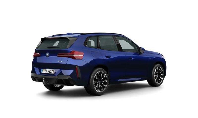 BMW X3 30e xDrive - fotka 3 z 4