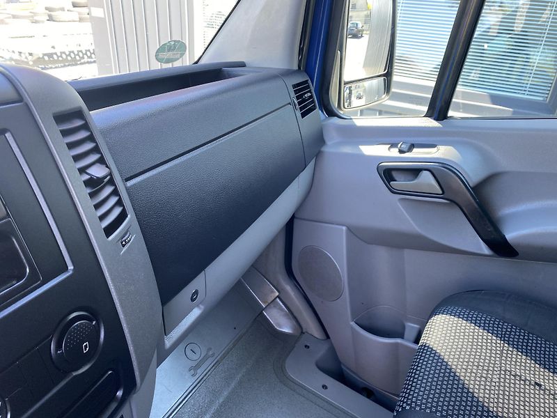 Mercedes-Benz Sprinter 211CDI 80kW - 1xMAJ. - 157 TKM - fotka 26 z 38