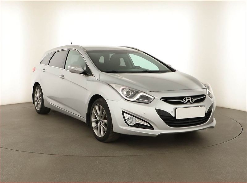 Hyundai i40 (2014) 1.7 CRDi, Serv.kniha, Tempomat - fotografie inzerátu