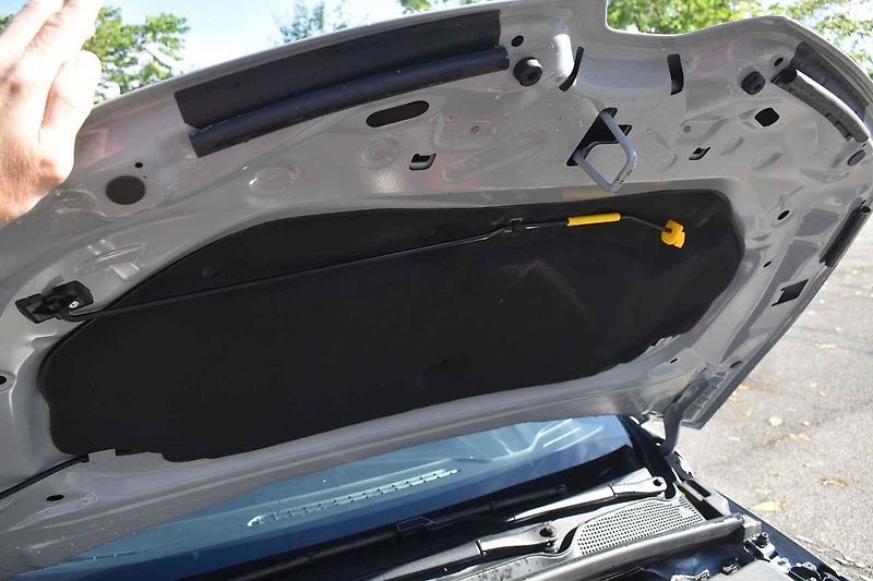 Nerovnosti zvládá auto skvěle