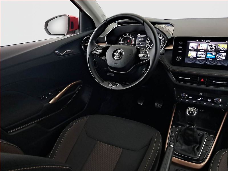 Škoda Fabia (2021) Style Plus 1.0 TSI, ČR,1.maj - fotka 7 z 17