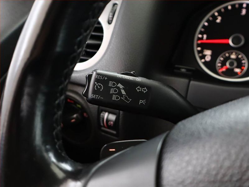 Volkswagen Tiguan (2009) 2.0 TDI, 4X4, Automat - fotka 15 z 18
