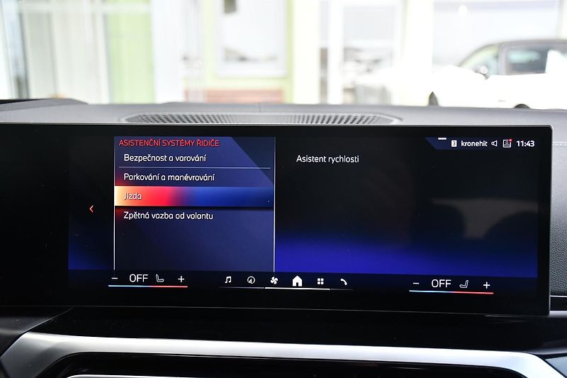 BMW i4 eDrive35 3L-ZÁRUKA  9tis.KM 1M - fotka 34 z 42