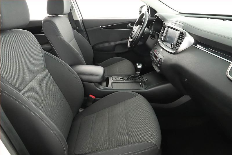 Kia Sorento (2018) 2.2 CRDi, 4X4, Automat - fotka 7 z 19