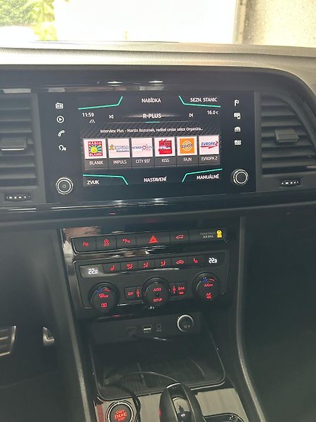 Cupra Ateca (2020) BREMBO, autokamera, zimní pneu - fotka 9 z 9