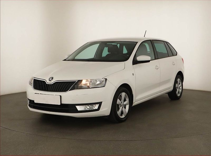 Škoda Rapid (2014) Spaceback 1.6 TDI - fotka 2 z 13