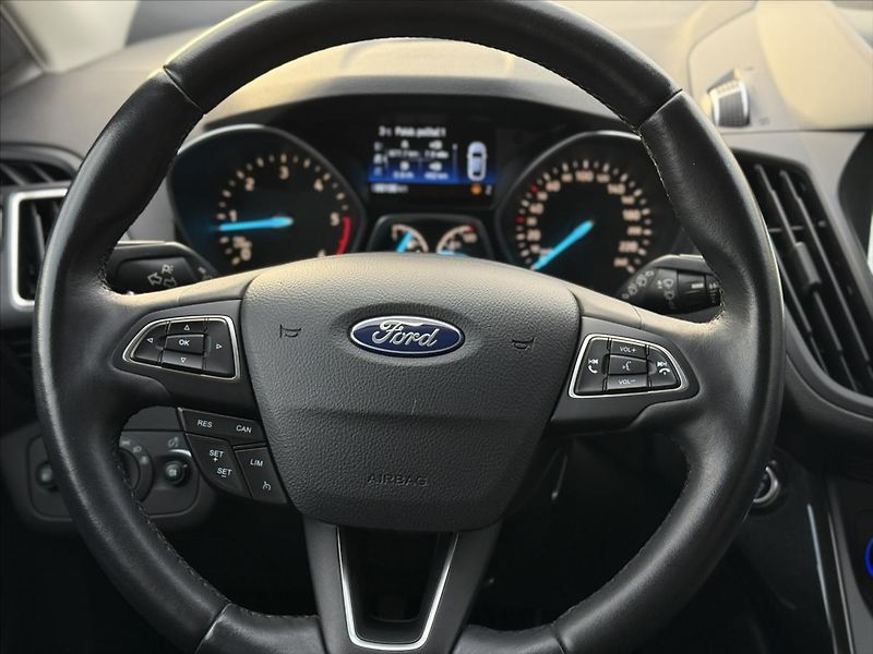 Ford Kuga 2,0 TDCi 110kW Titanium CZ - fotka 15 z 21