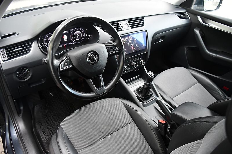 Škoda Octavia 2.0TDi STYLE VIRTUAL ACC ČR - fotka 9 z 54