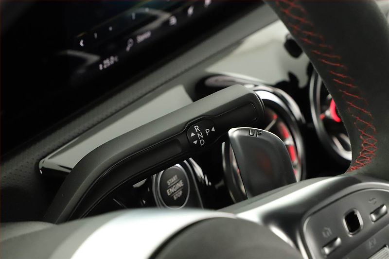 Mercedes-Benz Třídy A (2021) A 45S AMG 4MATIC+ - fotka 12 z 20