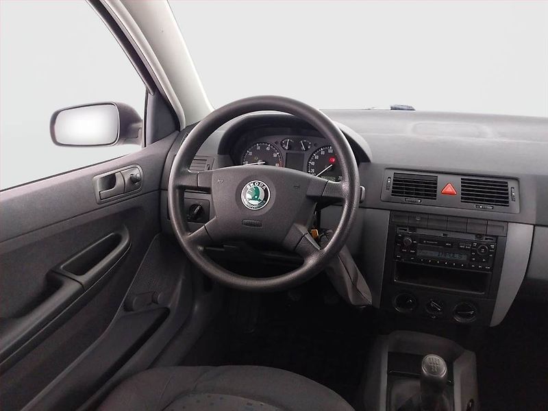 Škoda Fabia (2001) 1.4, Serv.kniha, nová STK - fotka 7 z 13