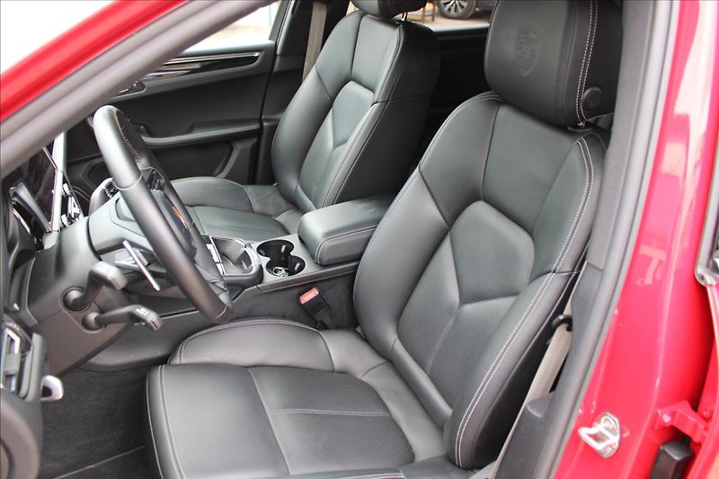 Porsche Macan 2,9 V6  S,1MAJ,DPH,SPORT+CHRON - fotka 31 z 50