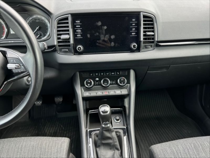 Škoda Karoq 1,5 TSI 110 Style - fotka 10 z 11