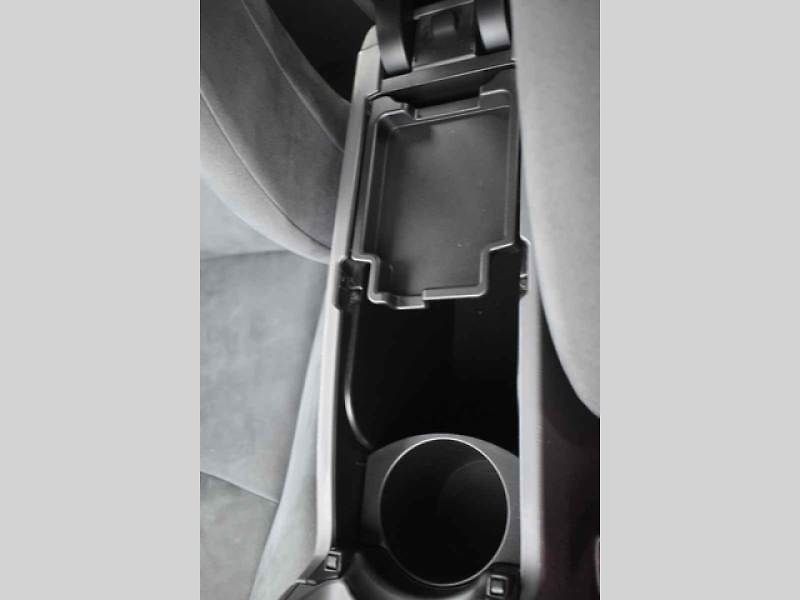 Toyota Prius je trošku přehlíženou, ale zajímavou volbou na trhu s ojetinami
