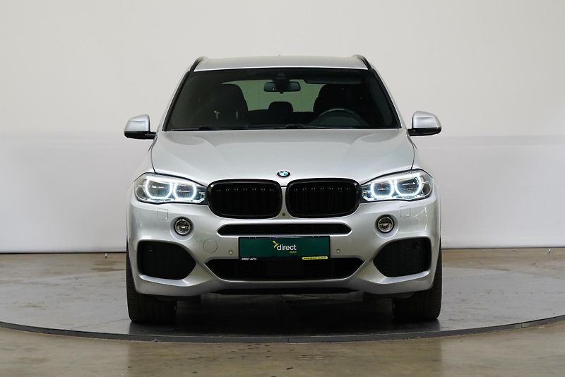 BMW X5 - fotka 4 z 26