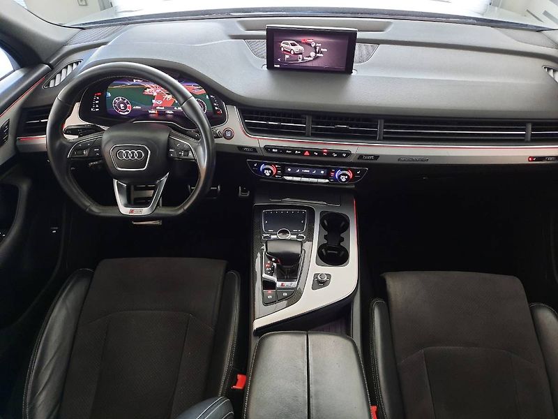 Audi SQ7 (2017) 4.0 TDI quattro (320kW/435k) T - fotka 5 z 30