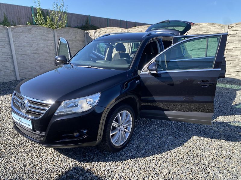 Volkswagen Tiguan 2.0TDi 4x4 135PS GOAL PĚKNÝ!!! - fotka 144 z 166