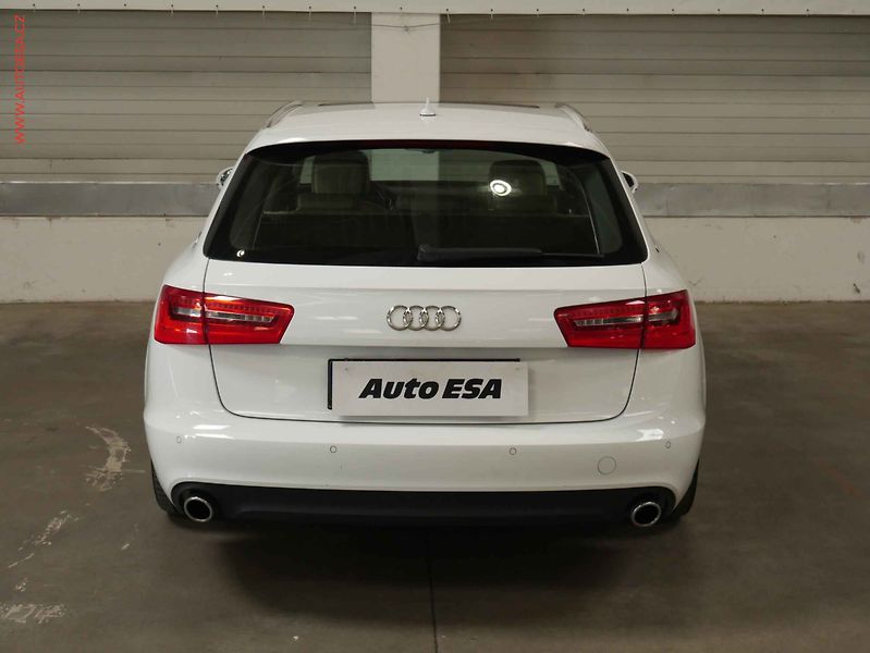 Audi A6 (2011) 3.0TDi, 2.maj, LED, navi - fotka 5 z 20